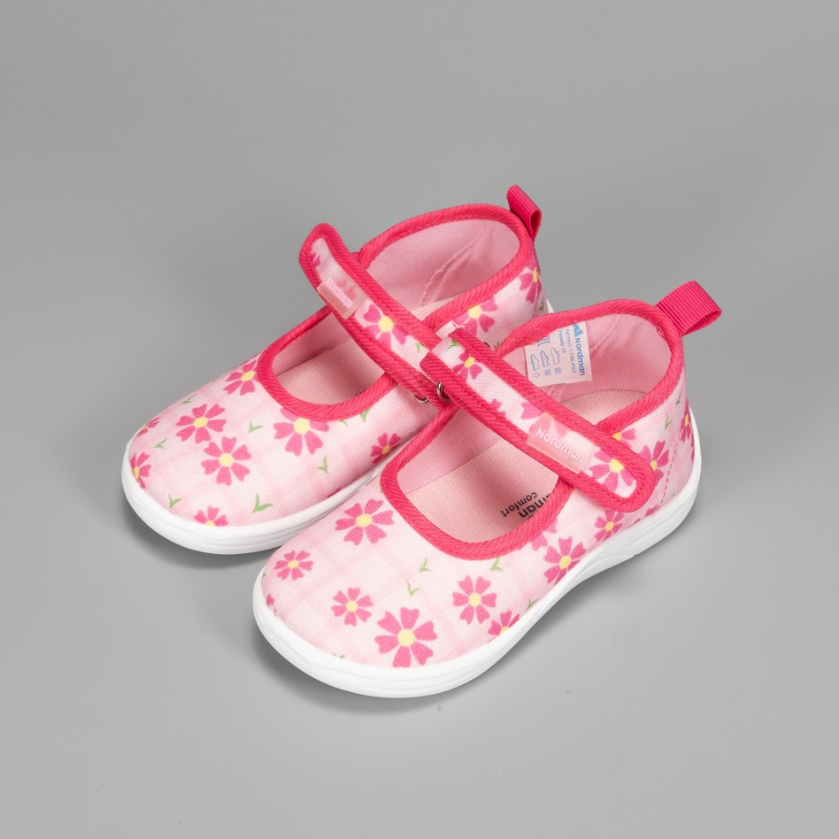 Тапочки детские Nordman Stars розовые с принтом - фото 8