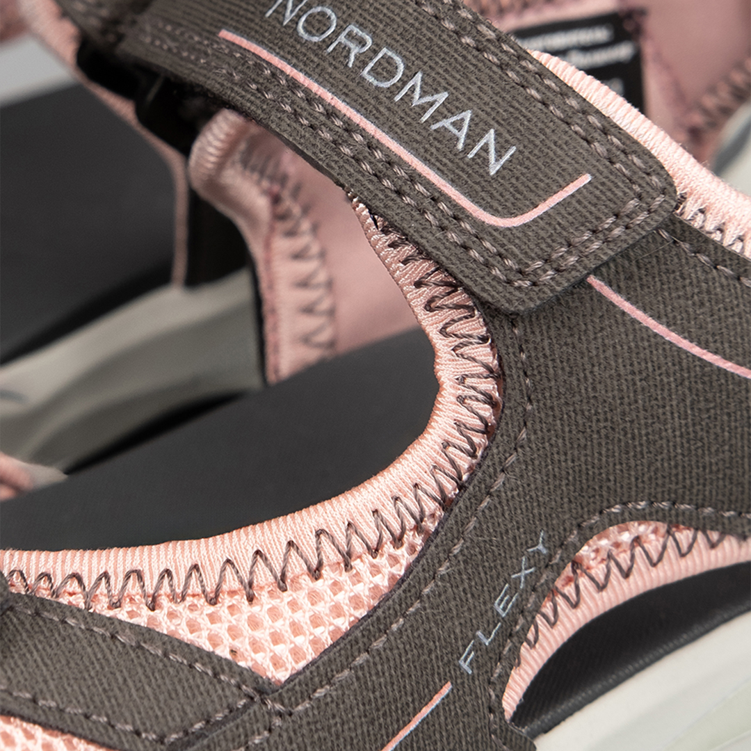 Детские летние сандалии серо-розовые - фото 10