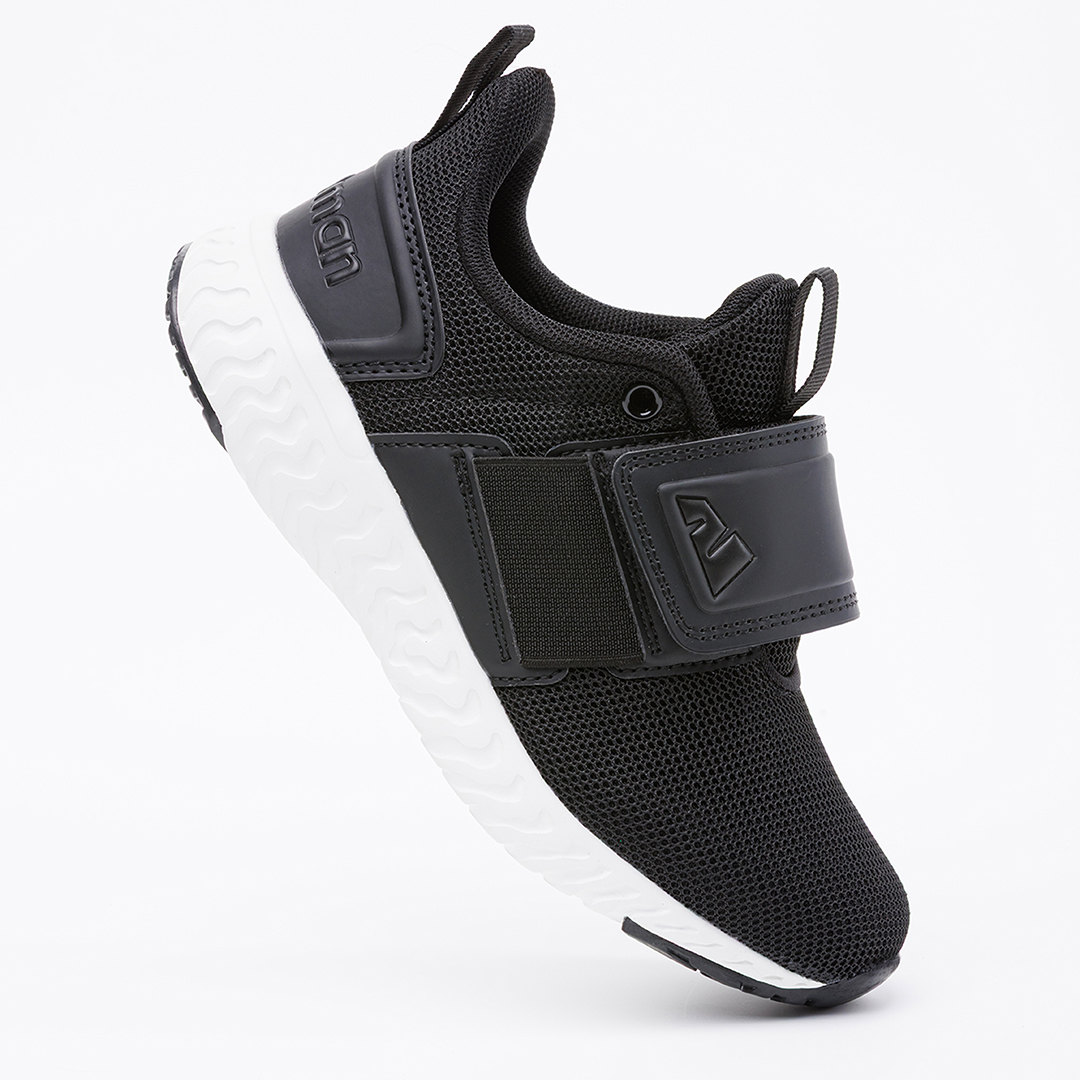 Детские кроссовки Nordman черные с белым - фото 1