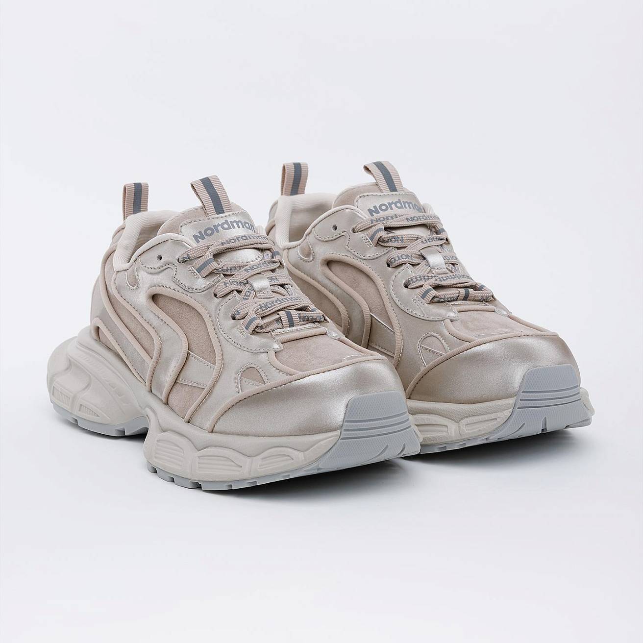 Женские кроссовки Nordman бежевые - фото 1
