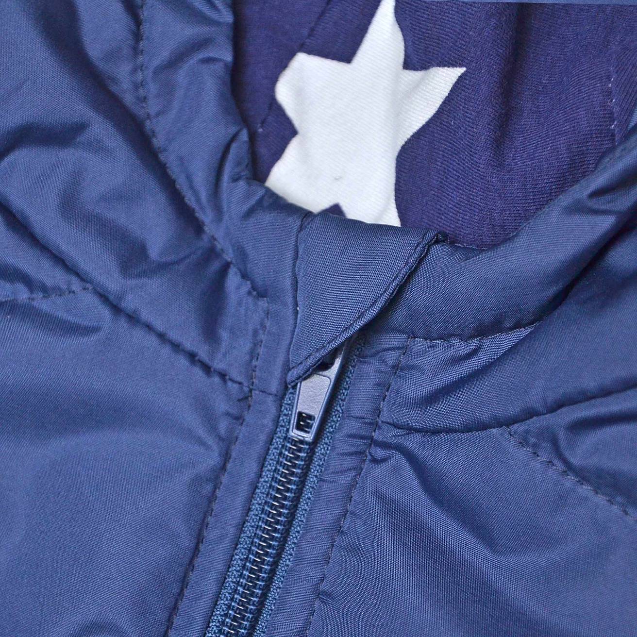 Жилетка с капюшоном темно-синяя - фото 6