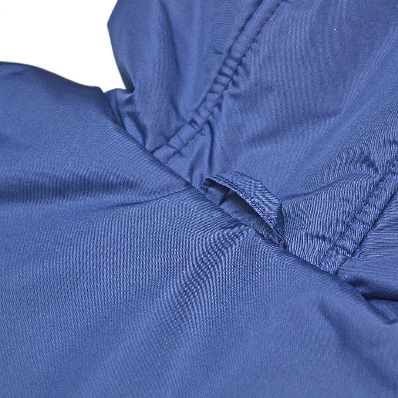 Жилетка с капюшоном темно-синяя - фото 5