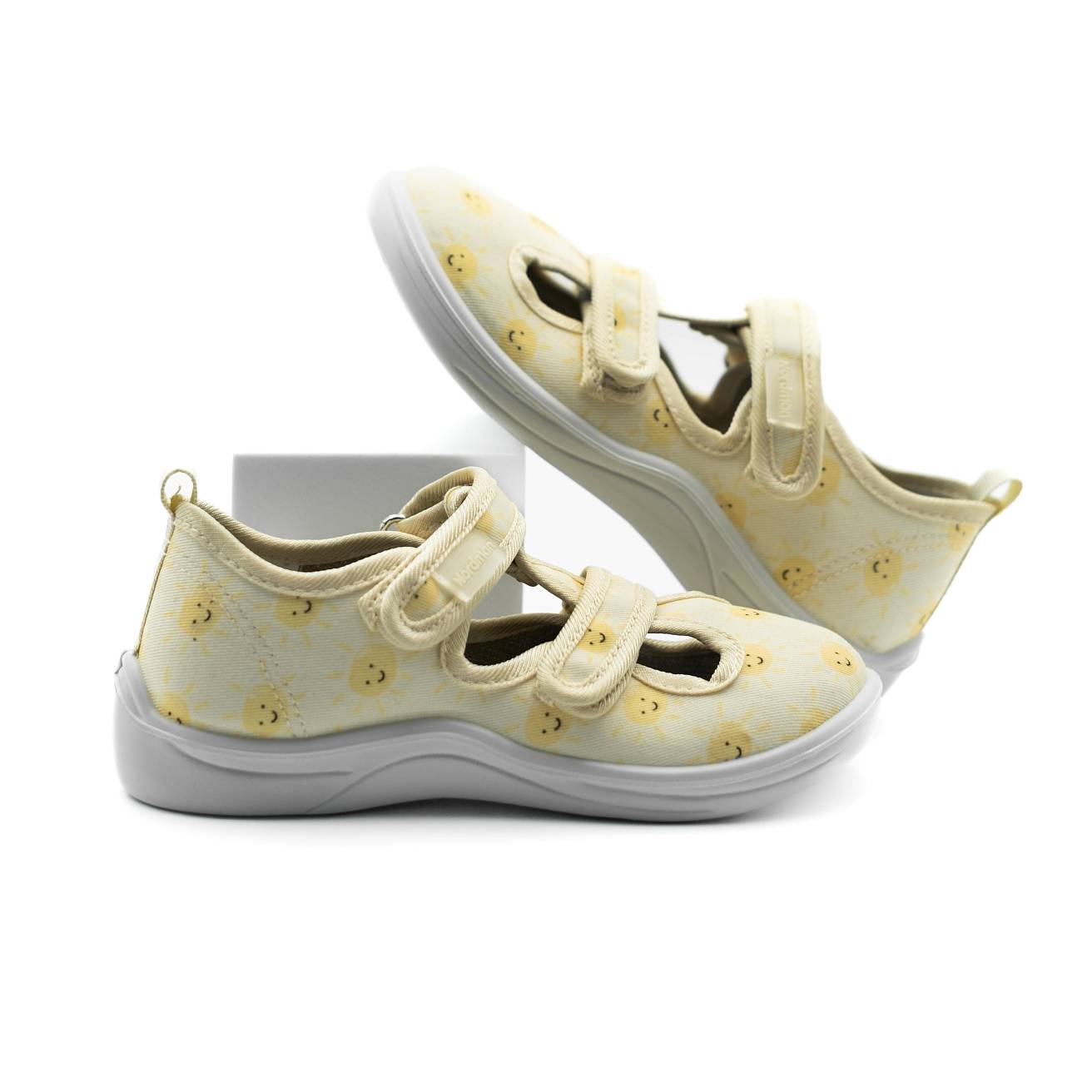 Тапочки детские Nordman Stars  нежно-желтые - фото 1