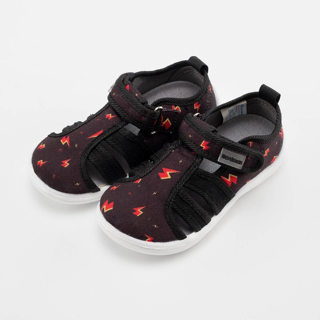 Тапочки детские Nordman Stars черный с принтом - фото 3