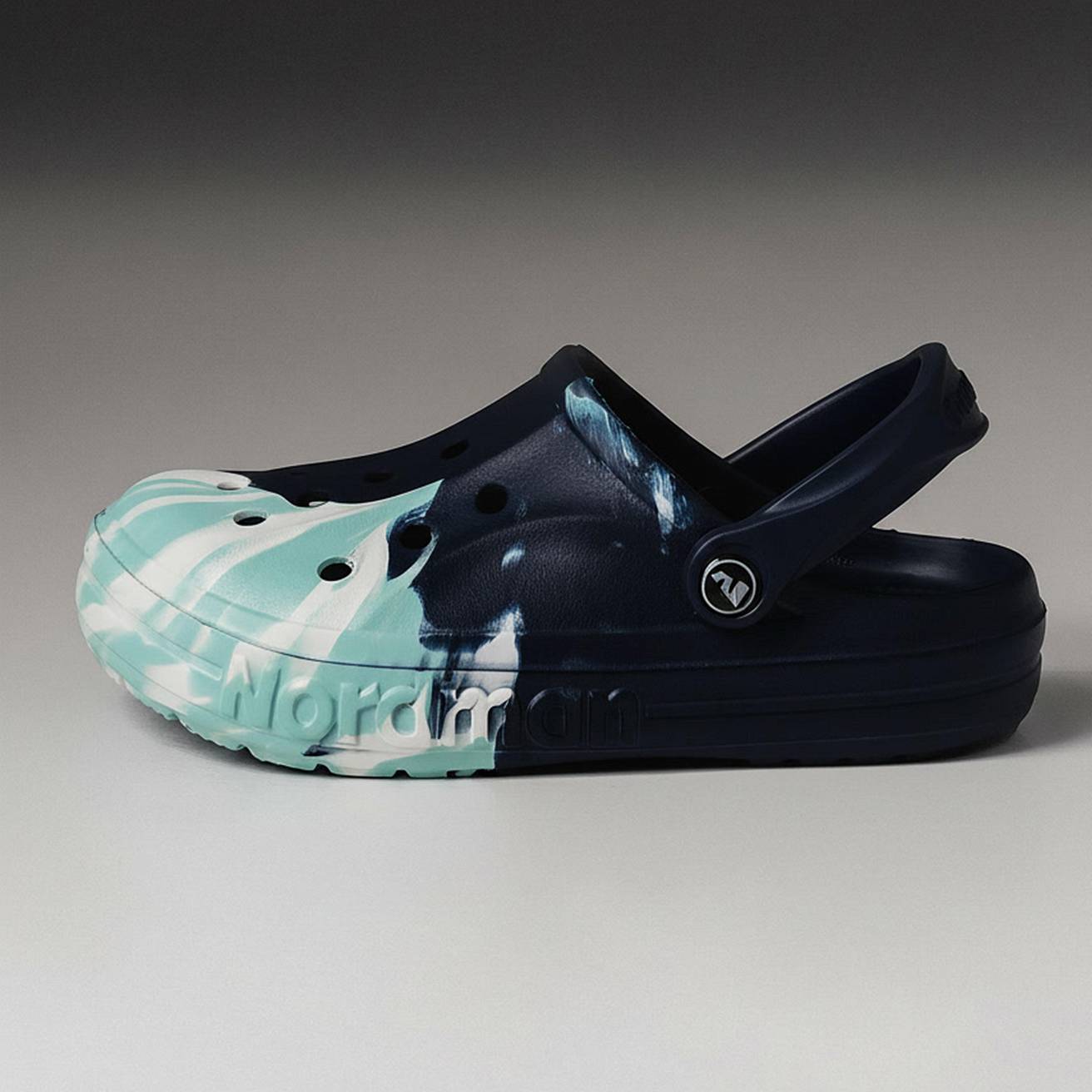 Сабо из ЭВА Nordman Shark цвет синий с модуляцией белый,голубой - фото 2