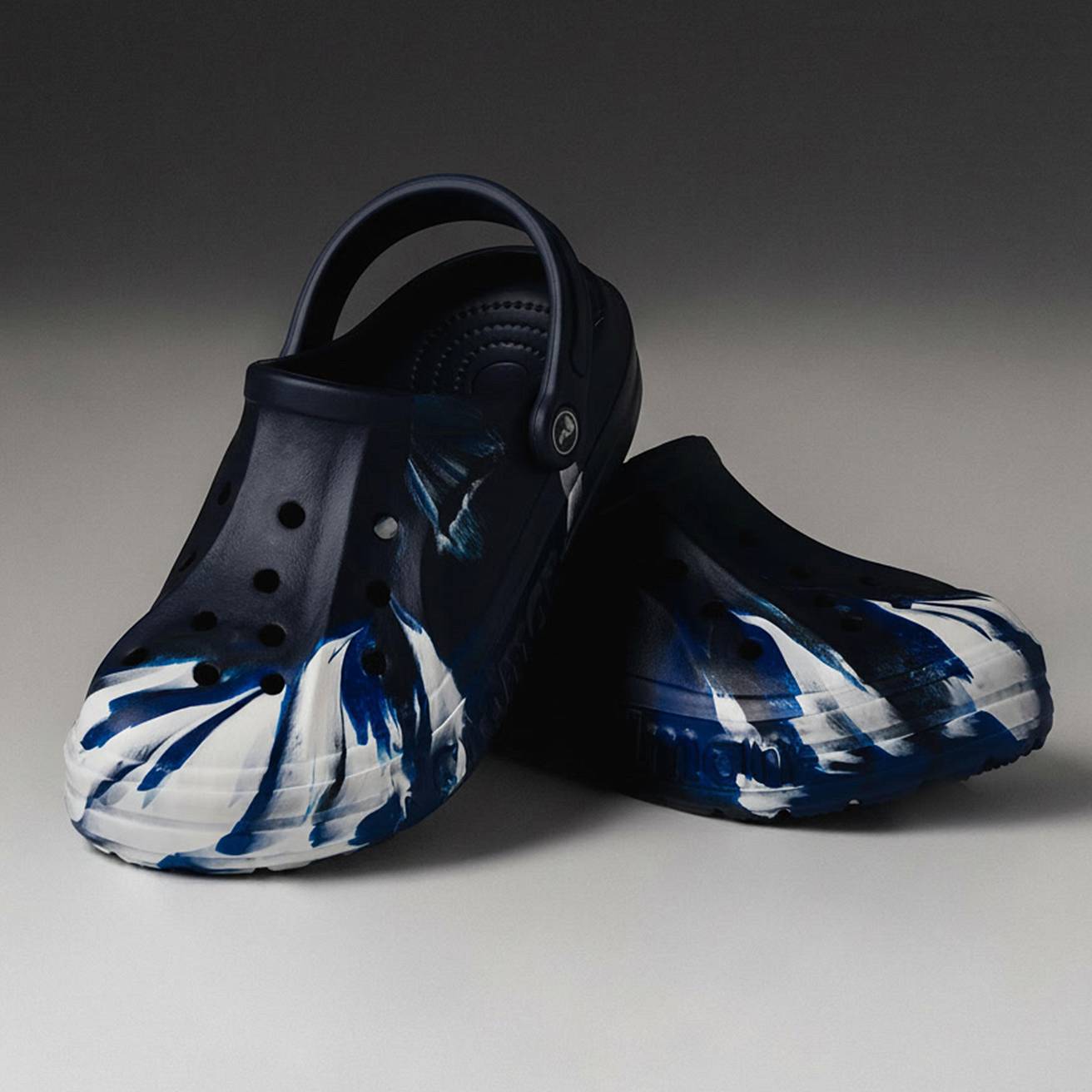 Сабо из ЭВА Nordman Shark цвет синий с модуляцией белый,синий - фото 1