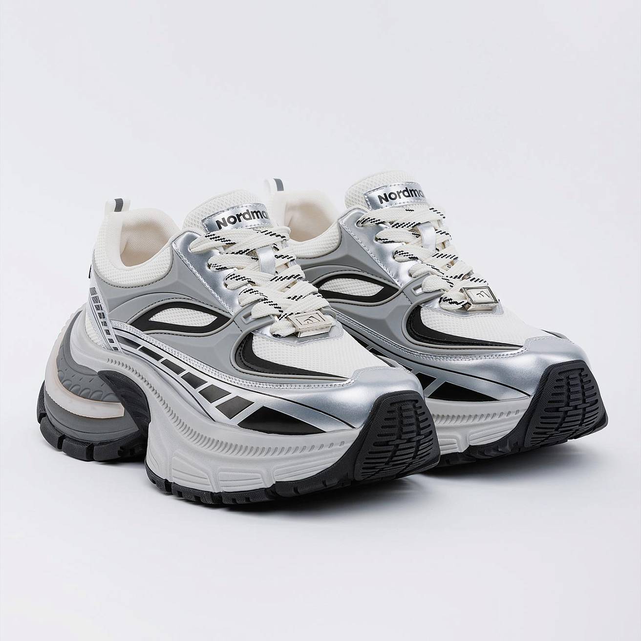 Женские кроссовки Nordman бежевые - фото 1