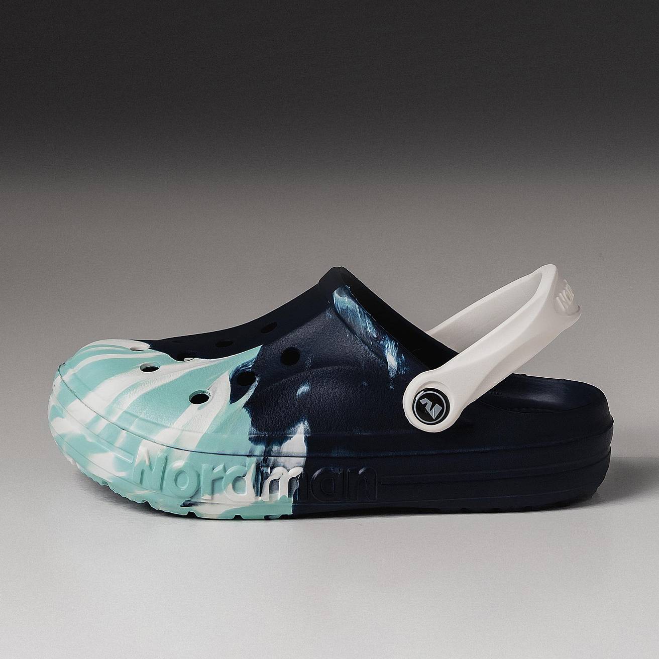 Сабо из ЭВА Nordman Shark цвет синий с модуляцией бело-голубой - фото 4