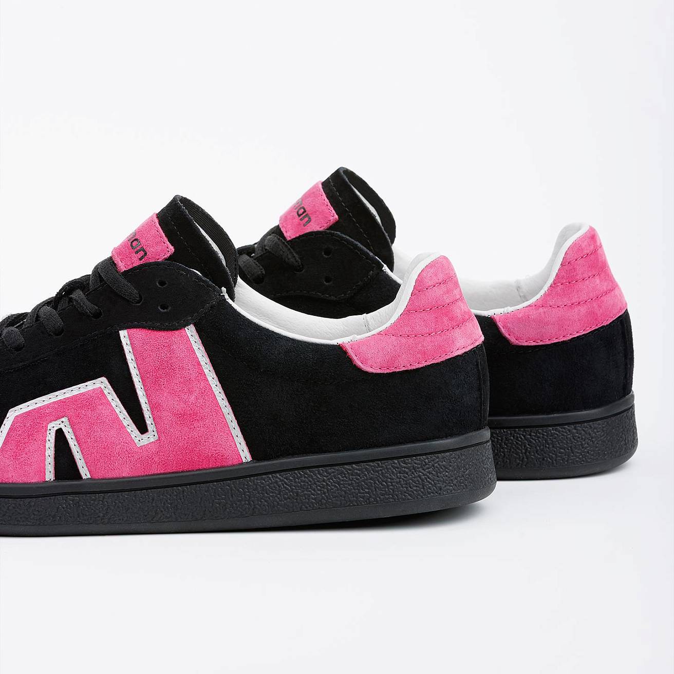 Женские кроссовки Nordman черный с розовым - фото 2