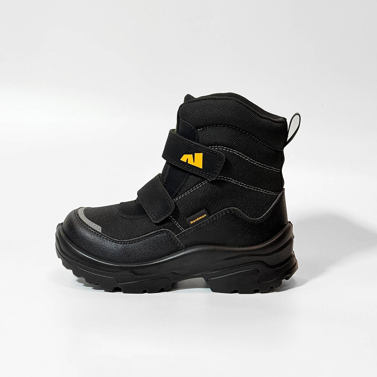 Детские зиммние ботинки Cosmo на двух липучках черные - фото 1