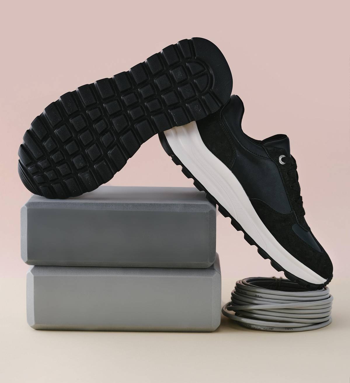 Кроссовки Nordman женские черные - фото 4