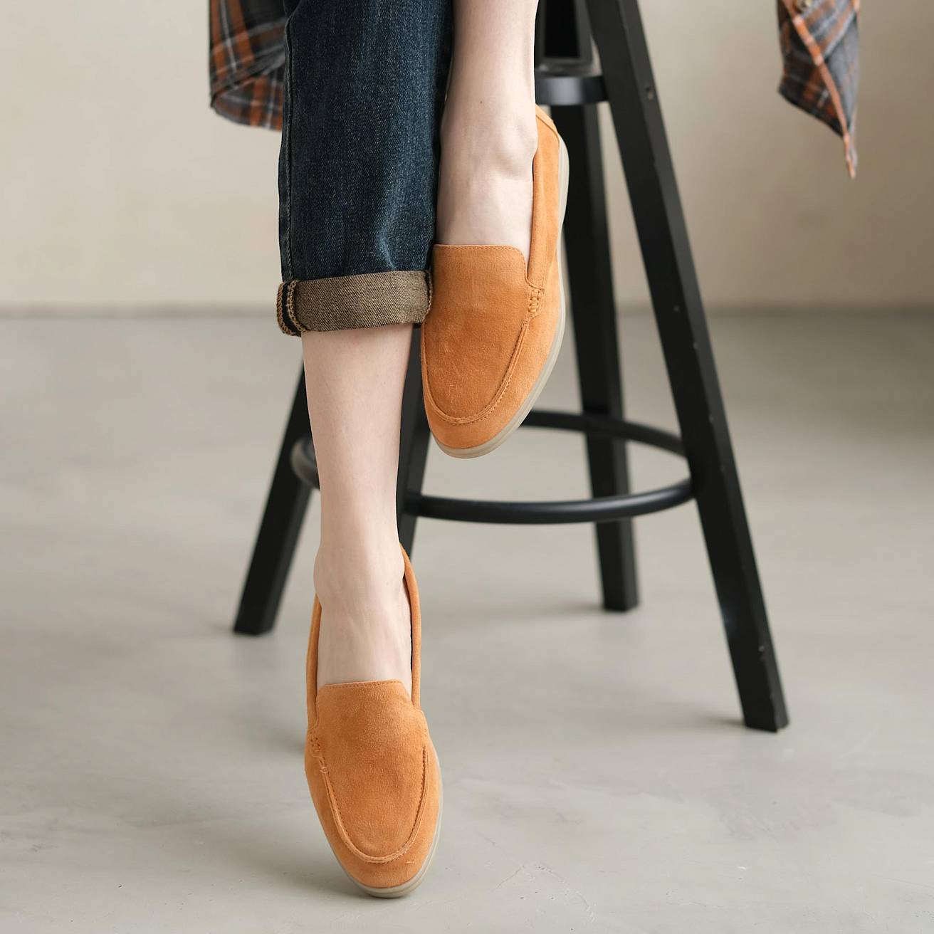 Женские лоферы цвет коричневый - фото 3