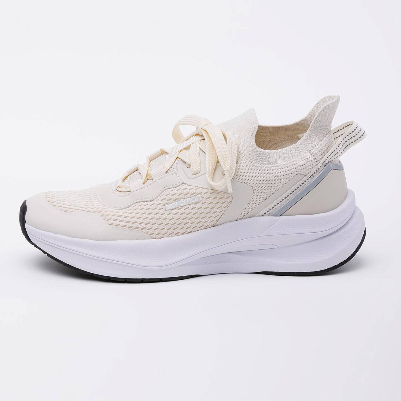 Женские кроссовки Nordman бежевые - фото 3