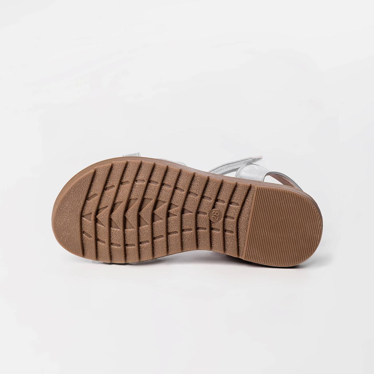 Босоножки детские летние серебряные - фото 9